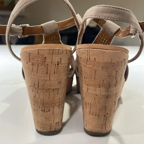 🥳🫆💐FRANCO SARTA 8.5 Clinton 
espadrille platform wedges, 4” Heel, Taupe - Picture 3 of 10